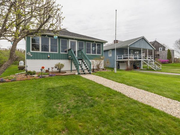 33 Webb Field Road , Brunswick, ME 04011