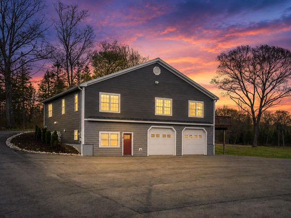 754 River Road , Orrington, ME 04474