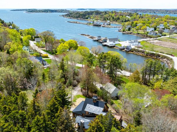 11 Tree Tops Lane, Harpswell, ME 04066