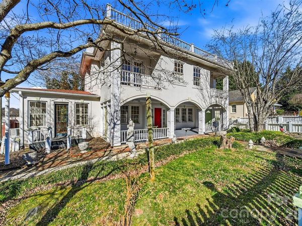 1010 College Avenue SW, Lenoir, NC 28645