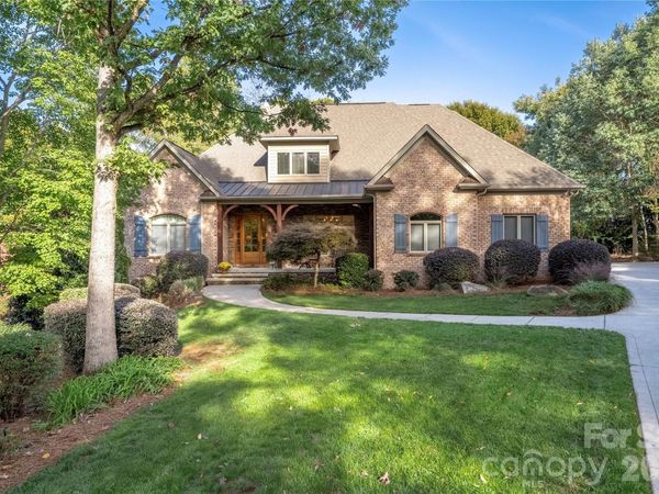 3946 Lake Spring Cove Court , Denver, NC 28037