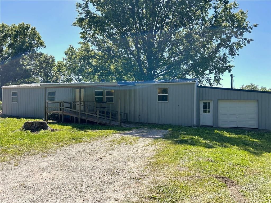 624 N Mccomb Street, Rich Hill, MO 64779 Main Photo