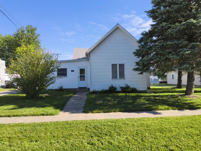 157 E Second Street, Rockford, OH 45882 Photo 1