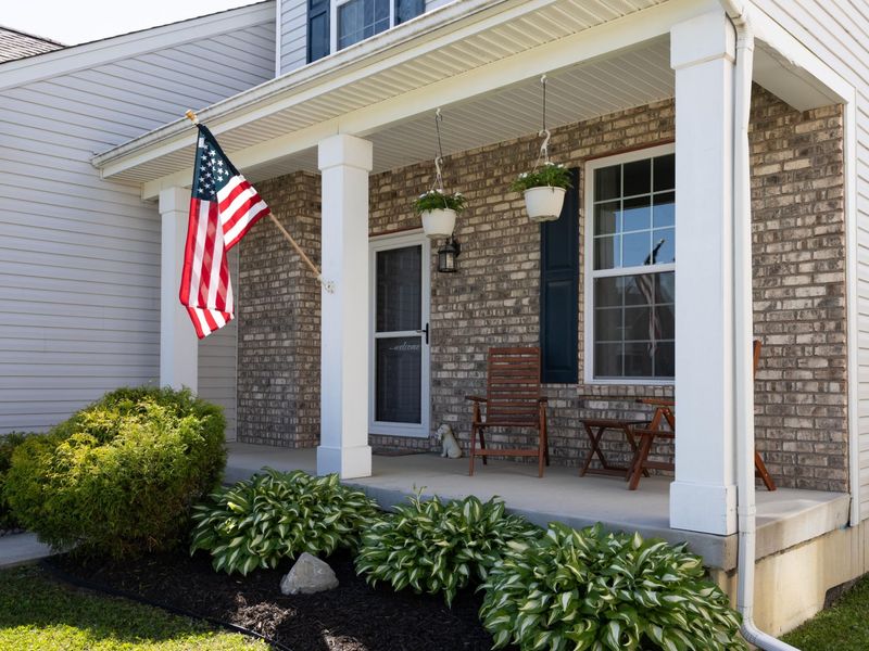 4161 Spicebush Drive, Tipp City, OH 45371 Photo 4