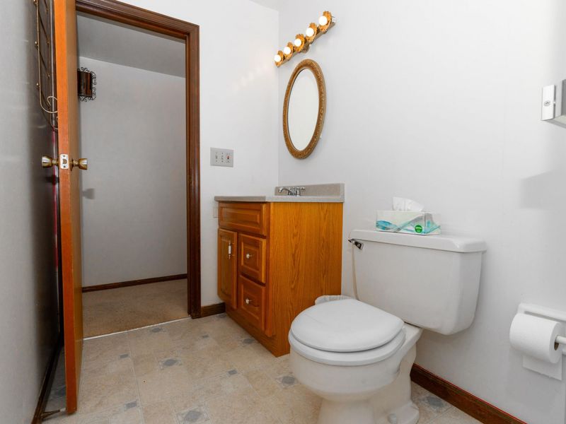 657 White Oak Drive, Springfield, OH 45504 Photo 36