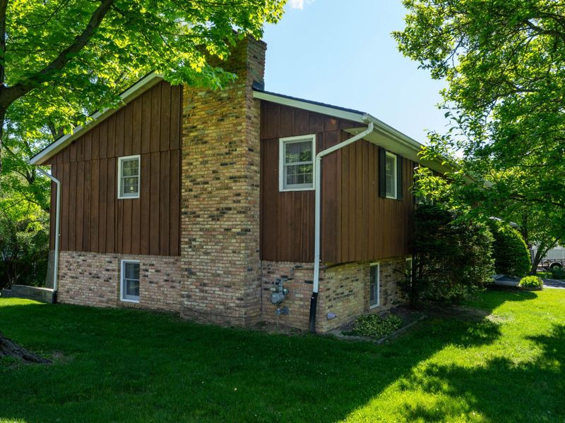 657 White Oak Drive, Springfield, OH 45504 Photo 5