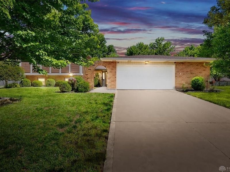 707 Clear Brooke Court, Vandalia, OH 45377 Photo 1