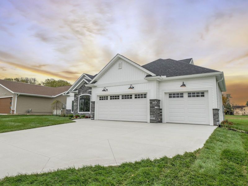3413 Ottawa Circle, Piqua, OH 45356 Photo 3