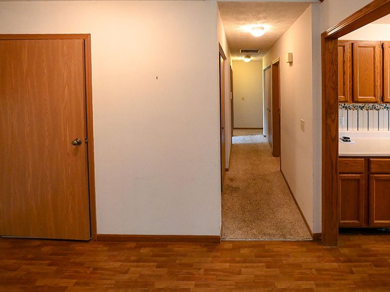 425 Richard , Tipp City, OH 45371 Photo 24