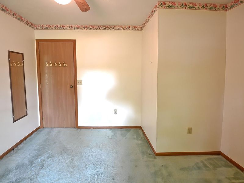 425 Richard , Tipp City, OH 45371 Photo 41