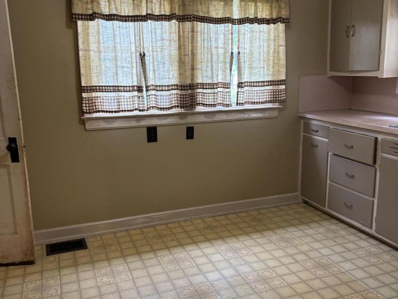 236 W Espy Street, Kenton, OH 43326 Photo 7