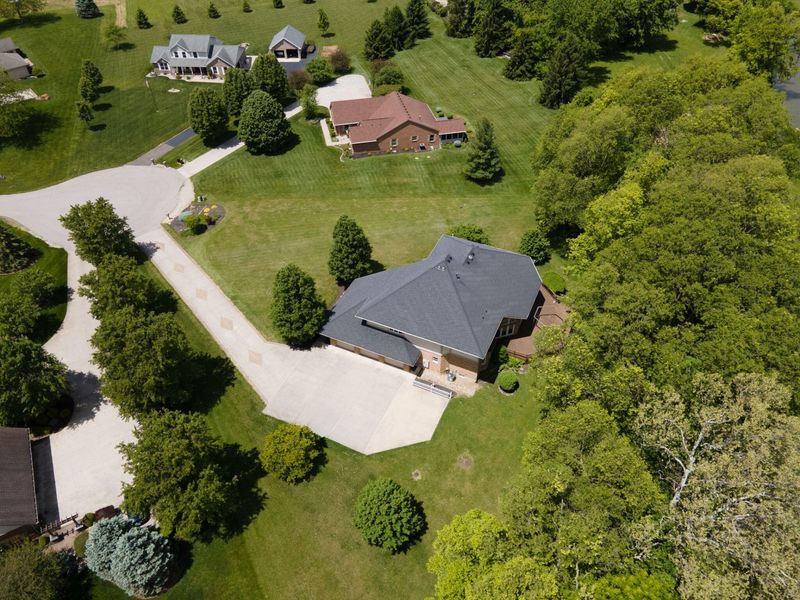 5559 Clover Leaf Drive, Greenville, OH 45331 Photo 17