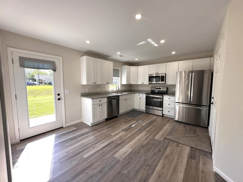 1611 Irene Drive, Unit 21, Bellefontaine, OH 43311 Photo 7