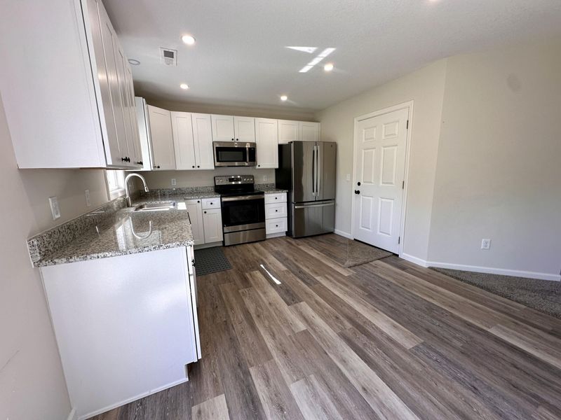 1611 Irene Drive, Unit 21, Bellefontaine, OH 43311 Photo 8