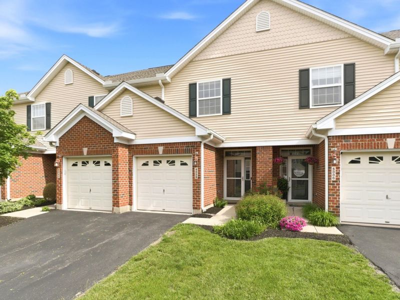 4338 Straight Arrow Road, Beavercreek, OH 45430 Photo 2