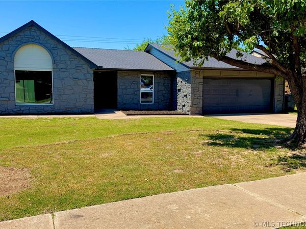 11272 S Franklin Avenue, Jenks, OK 74037
