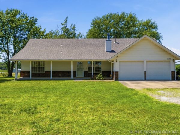16292 S 337th East Avenue , Porter, OK 74454