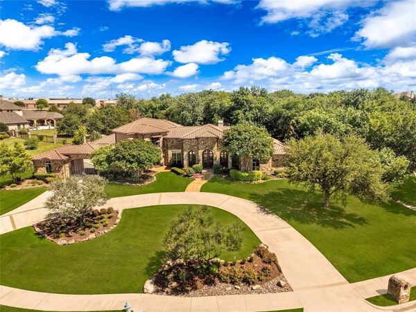 1739 Bison Meadow Lane, Heath, TX 75032