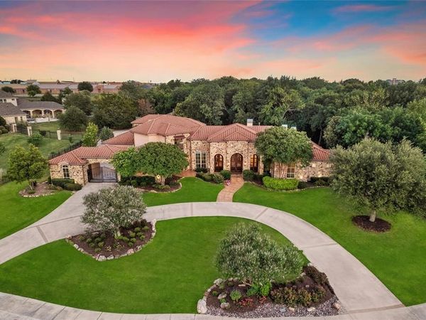 1739 Bison Meadow Lane, Heath, TX 75032