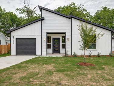 642 Bethpage Avenue, Dallas, TX 75217