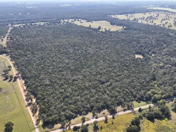 000 Easley, Smithville, TX 78957