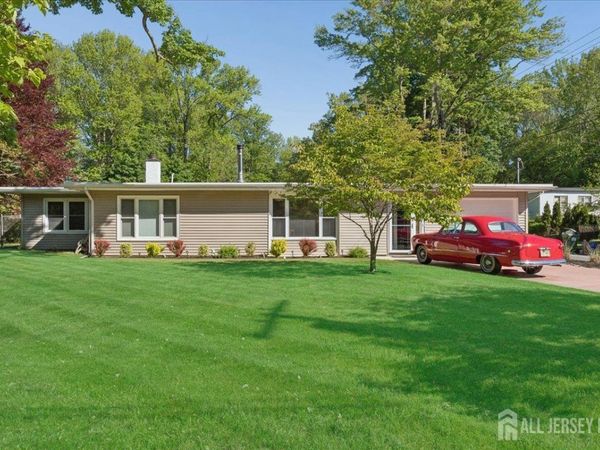 1 Cedar Court, Roosevelt, NJ 08555
