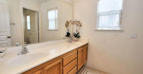 8897 Shasta Lily Dr, Elk Grove, CA 95624 Photo