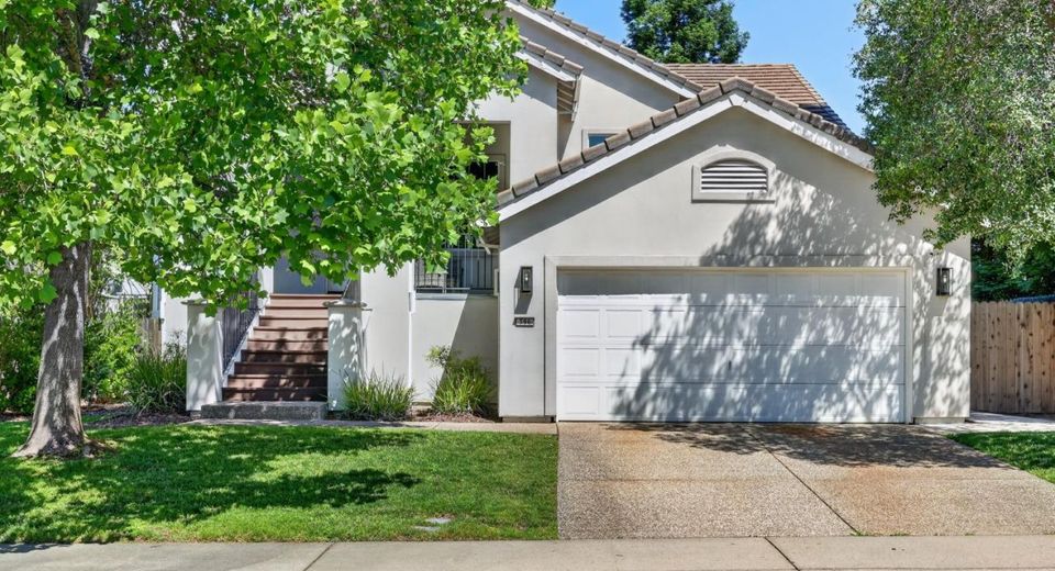396 Seaton Dr, Folsom, CA 95630 Photo