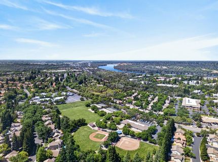 396 Seaton Dr, Folsom, CA 95630 Photo