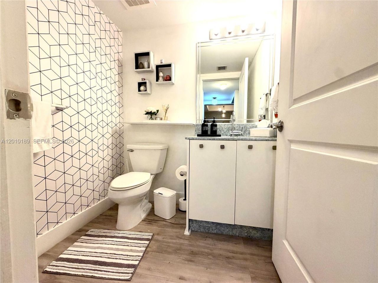 2641 N Flamingo Rd , Unit TH4N, Sunrise, FL 33323 Photo