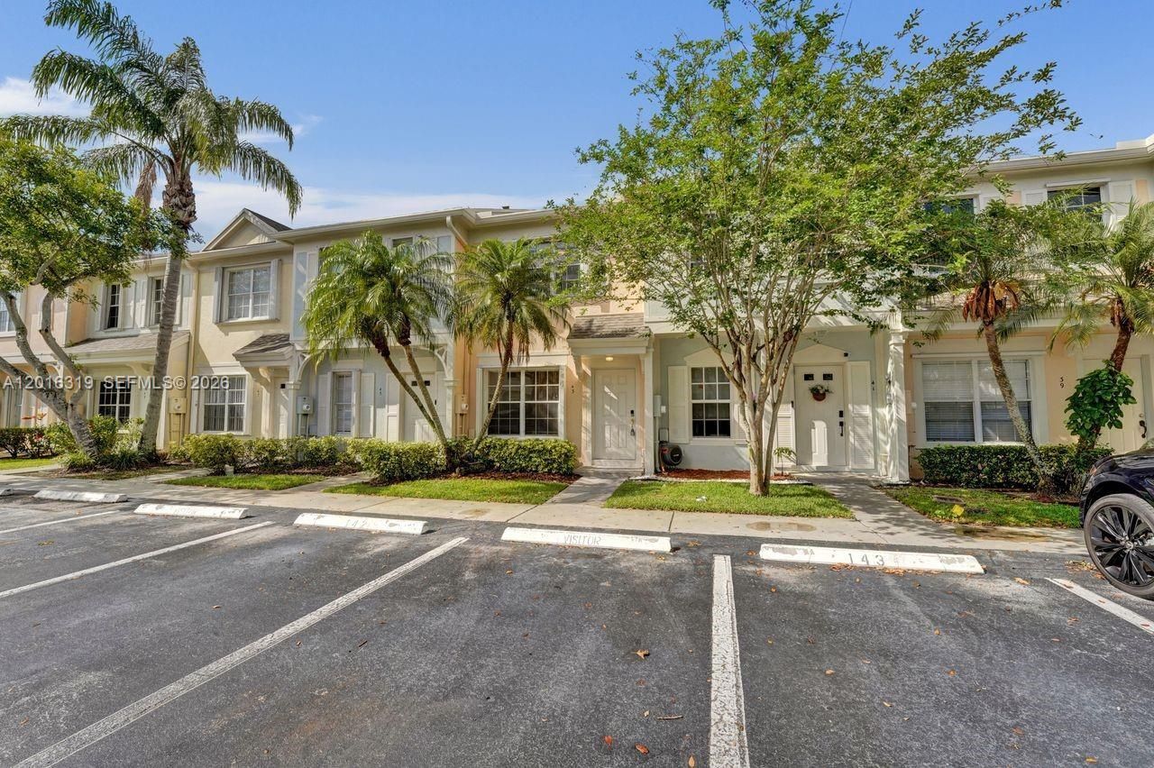 43 Simonton Cir , Weston, FL 33326 Photo