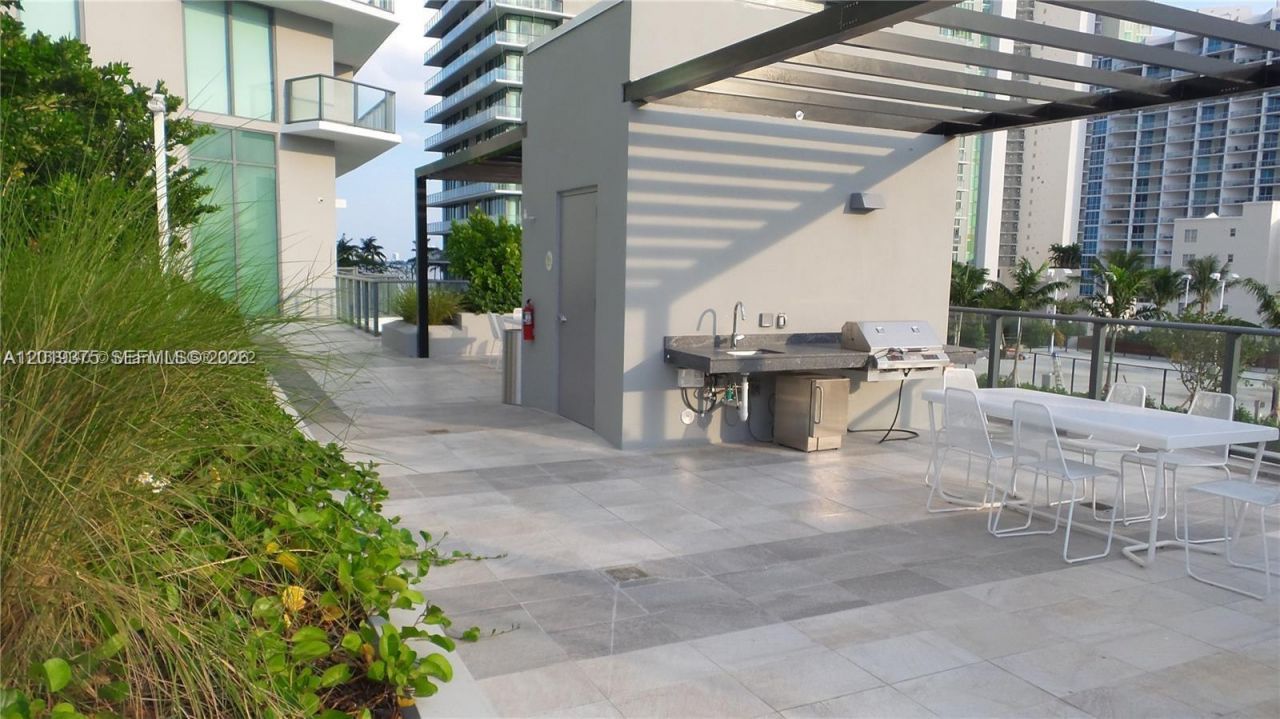 501 NE 31st St , Unit 2606, Miami, FL 33137 Photo