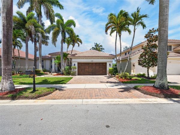 2288 Quail Roost Dr , Weston, FL 33327