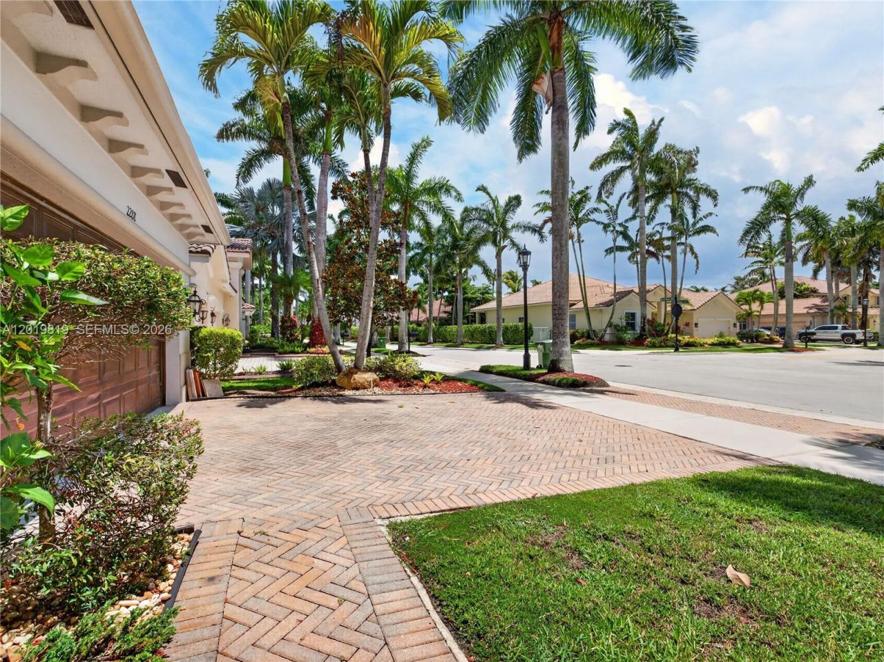 2288 Quail Roost Dr , Weston, FL 33327 Photo