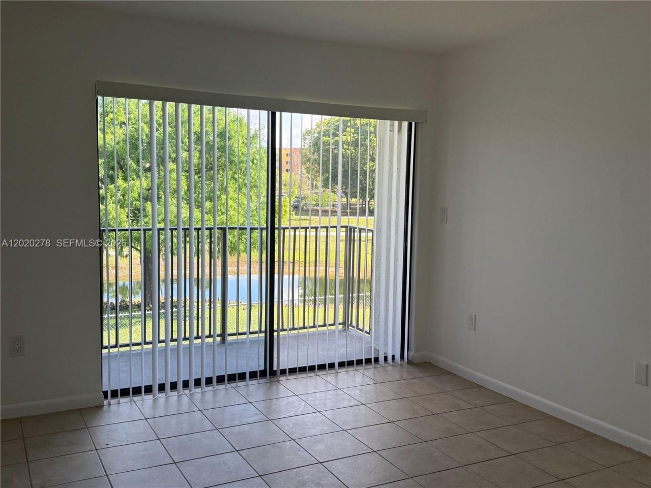 7195 NW 179th St , Hialeah, FL 33015 Photo