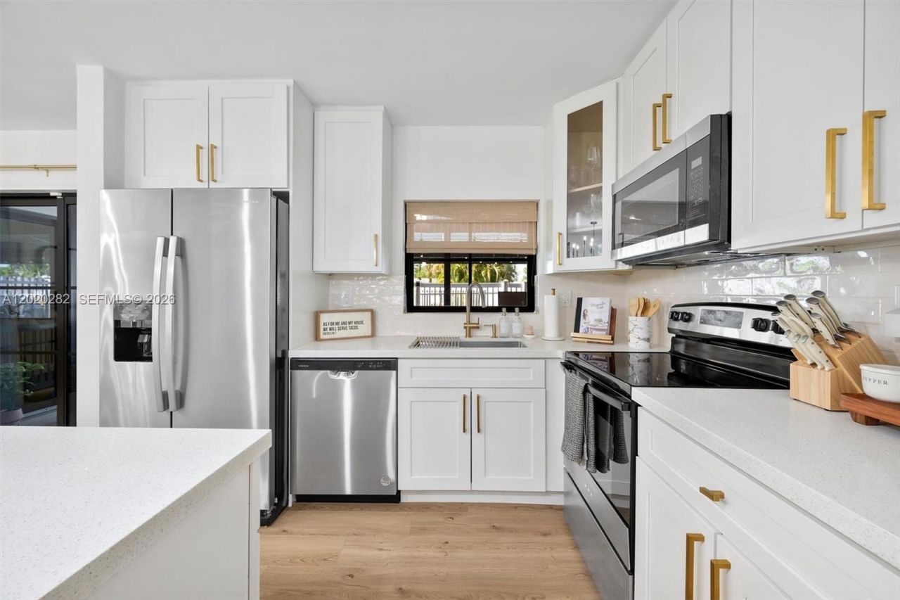 4208 Monroe St , Unit -, Hollywood, FL 33021 Photo