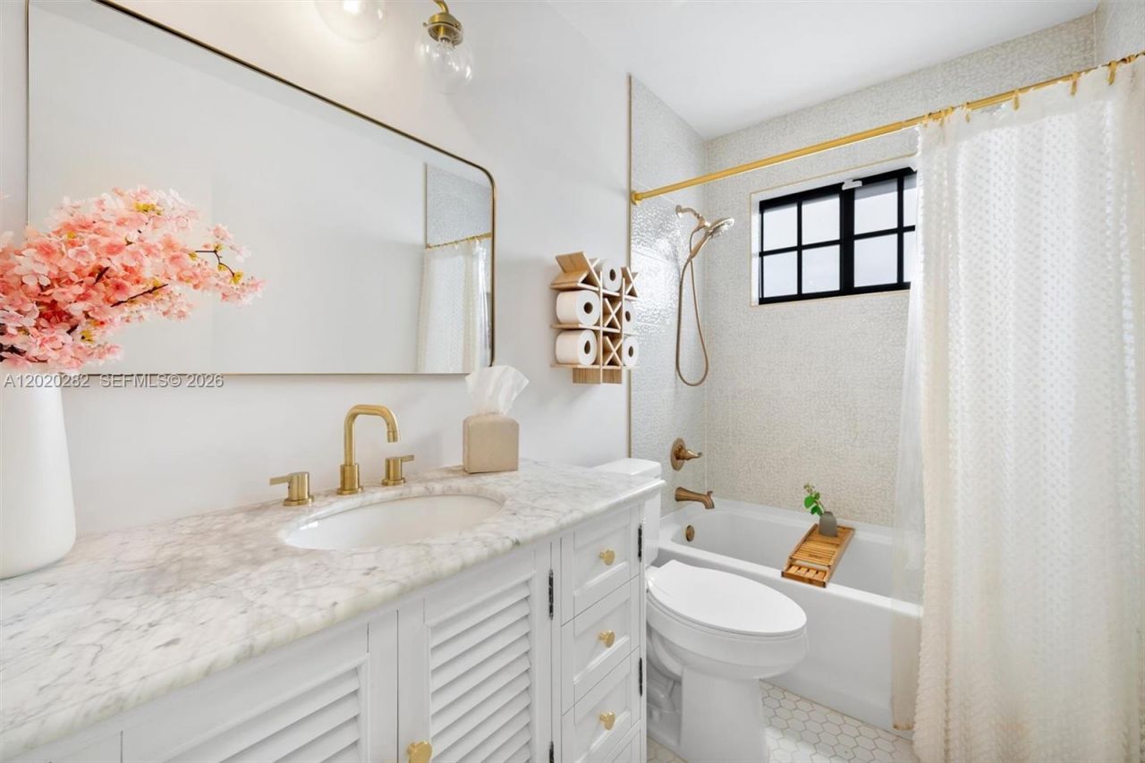4208 Monroe St , Unit -, Hollywood, FL 33021 Photo