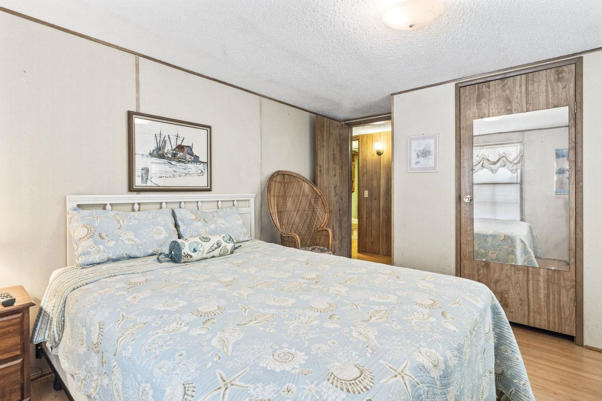 2425 Park St.  Photo 29