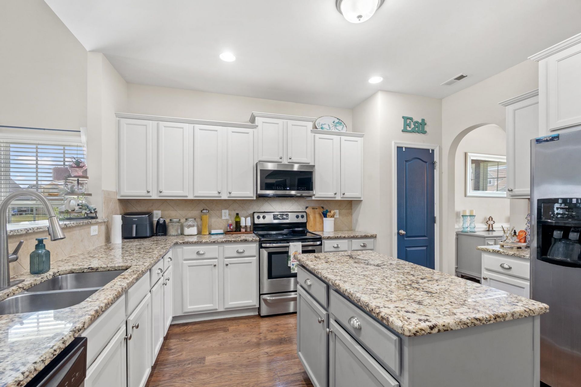 525 Joy Way Ct. Photo 5
