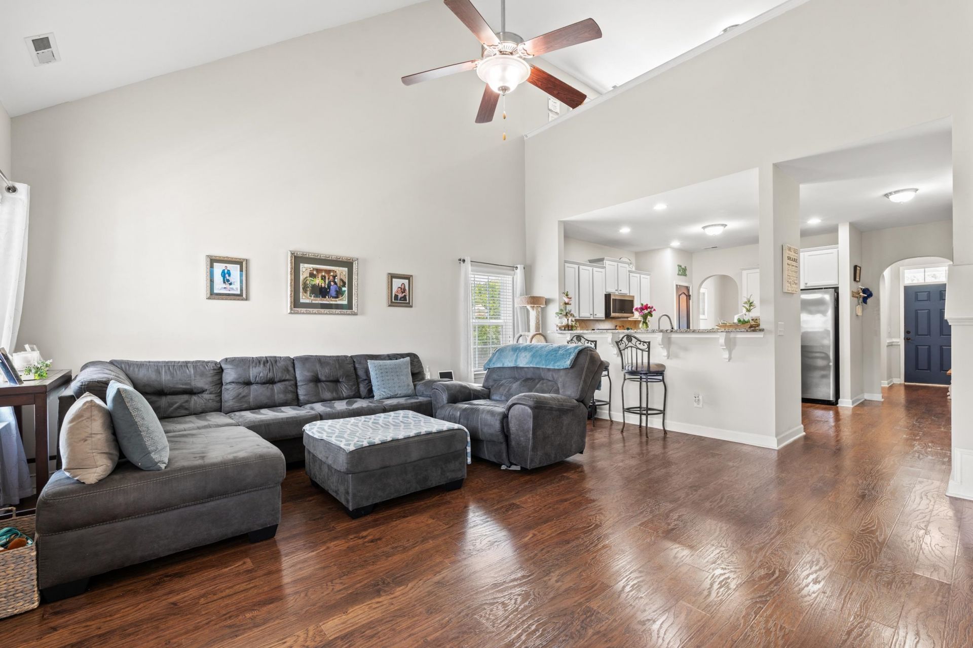525 Joy Way Ct. Photo 7