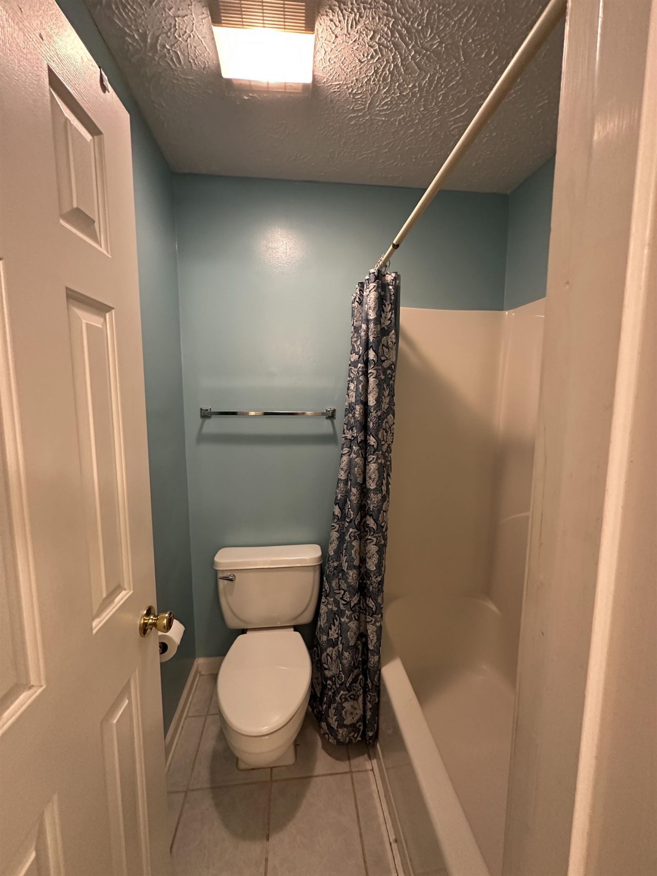 553 White River Dr.  Photo 17