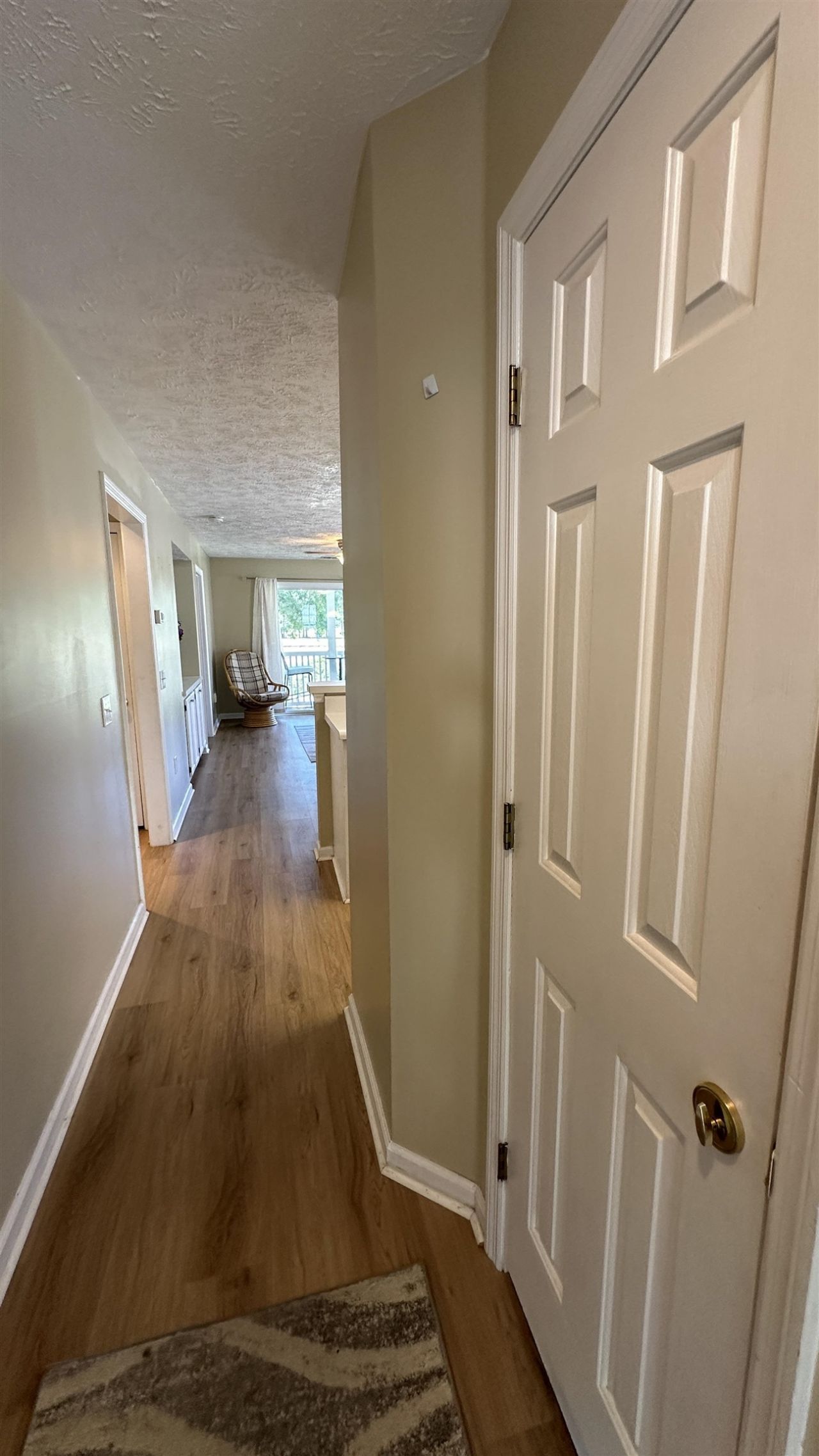 553 White River Dr.  Photo 4