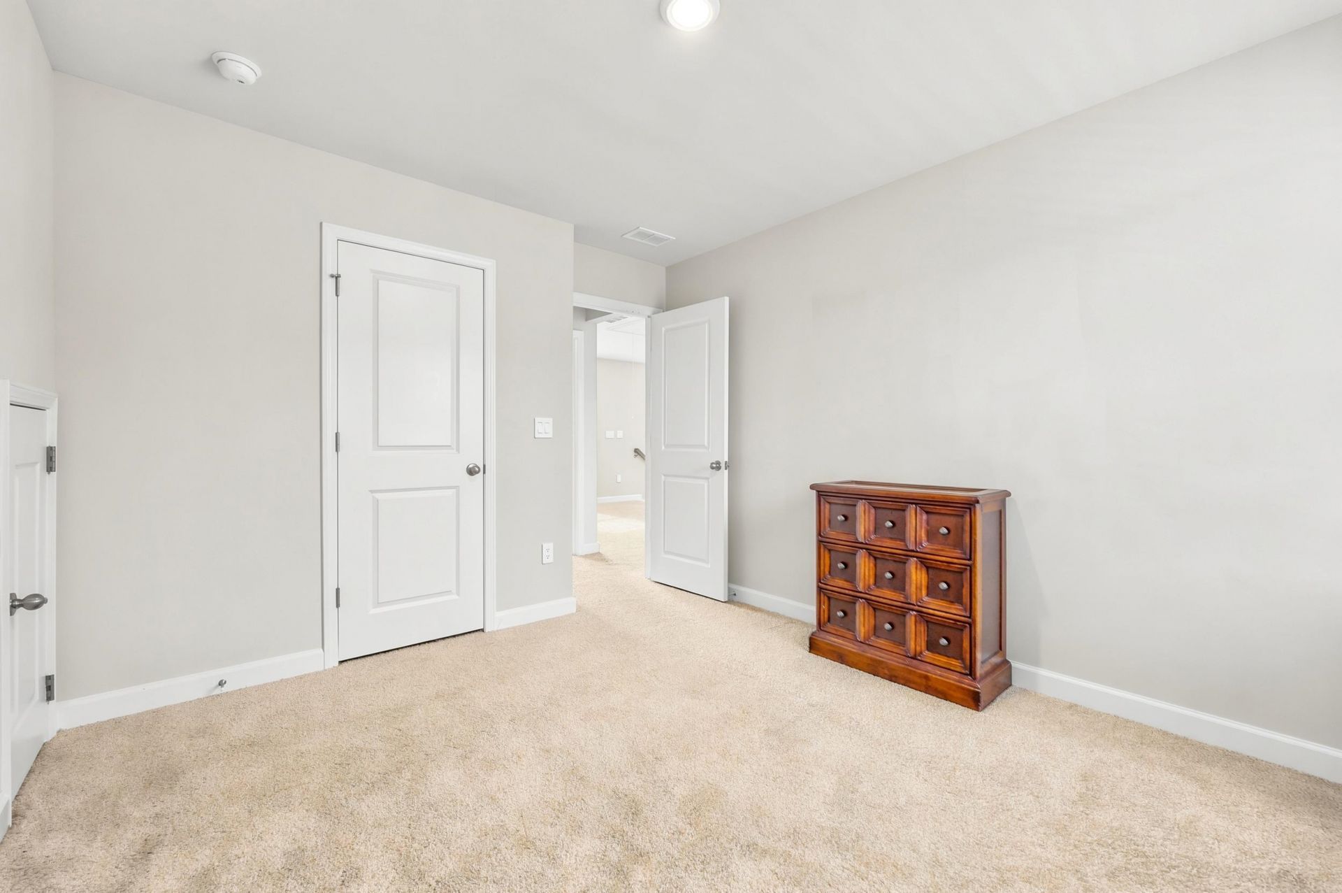 4320 Falls Oaks St. Photo 33