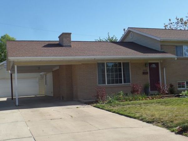 388 E 6220 S, Murray, UT 84107