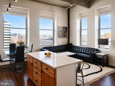 511 19 N BROAD STREET, Unit 901, PHILADELPHIA, PA 19123