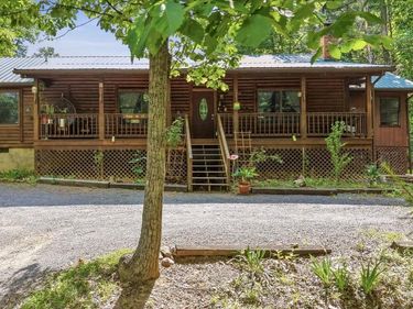 417 IRONWOOD ROAD, MOUNT JACKSON, VA 22842