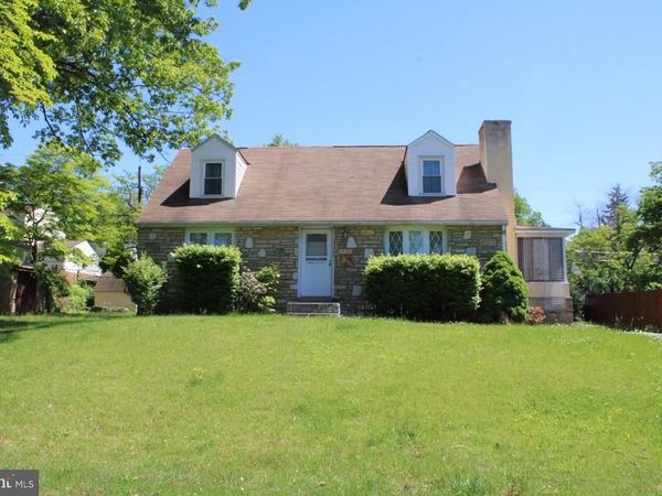 223 ROSEWOOD AVENUE , LANGHORNE, PA 19047