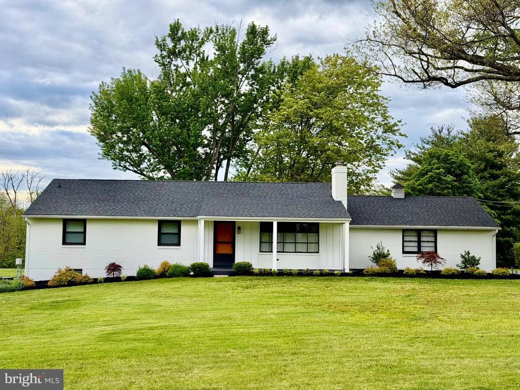 902 Route 113 , Sellersville, PA 18960 Main Photo