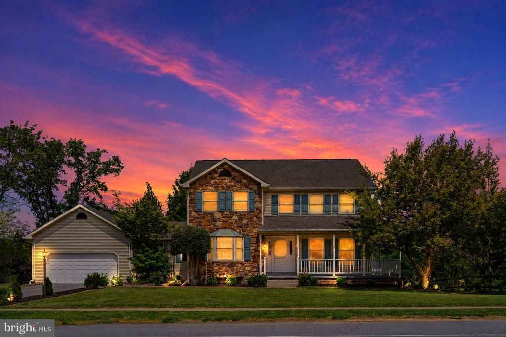 1035 COUNTRY CLUB ROAD , CAMP HILL, PA 17011