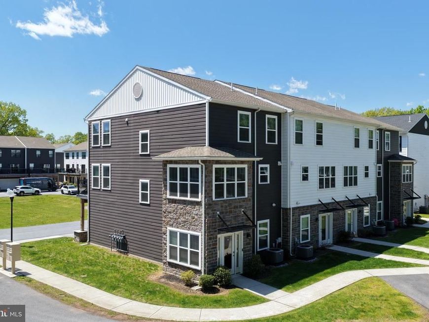 113 High Pointe Drive , Unit 50, Hummelstown, PA 17036 Main Photo